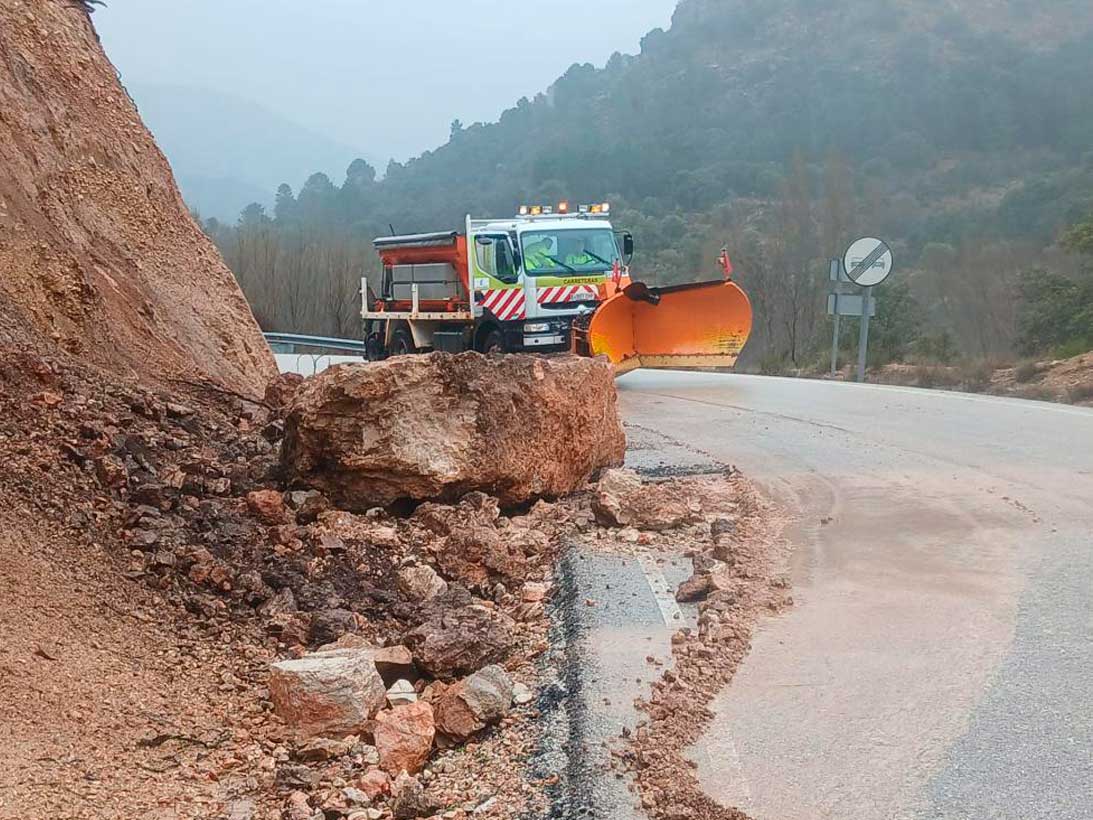 La Junta mantiene la vigilancia en las carreteras de la provincia de Albacete para garantizar la seguridad en la red viaria ante el riesgo de desprendimientos