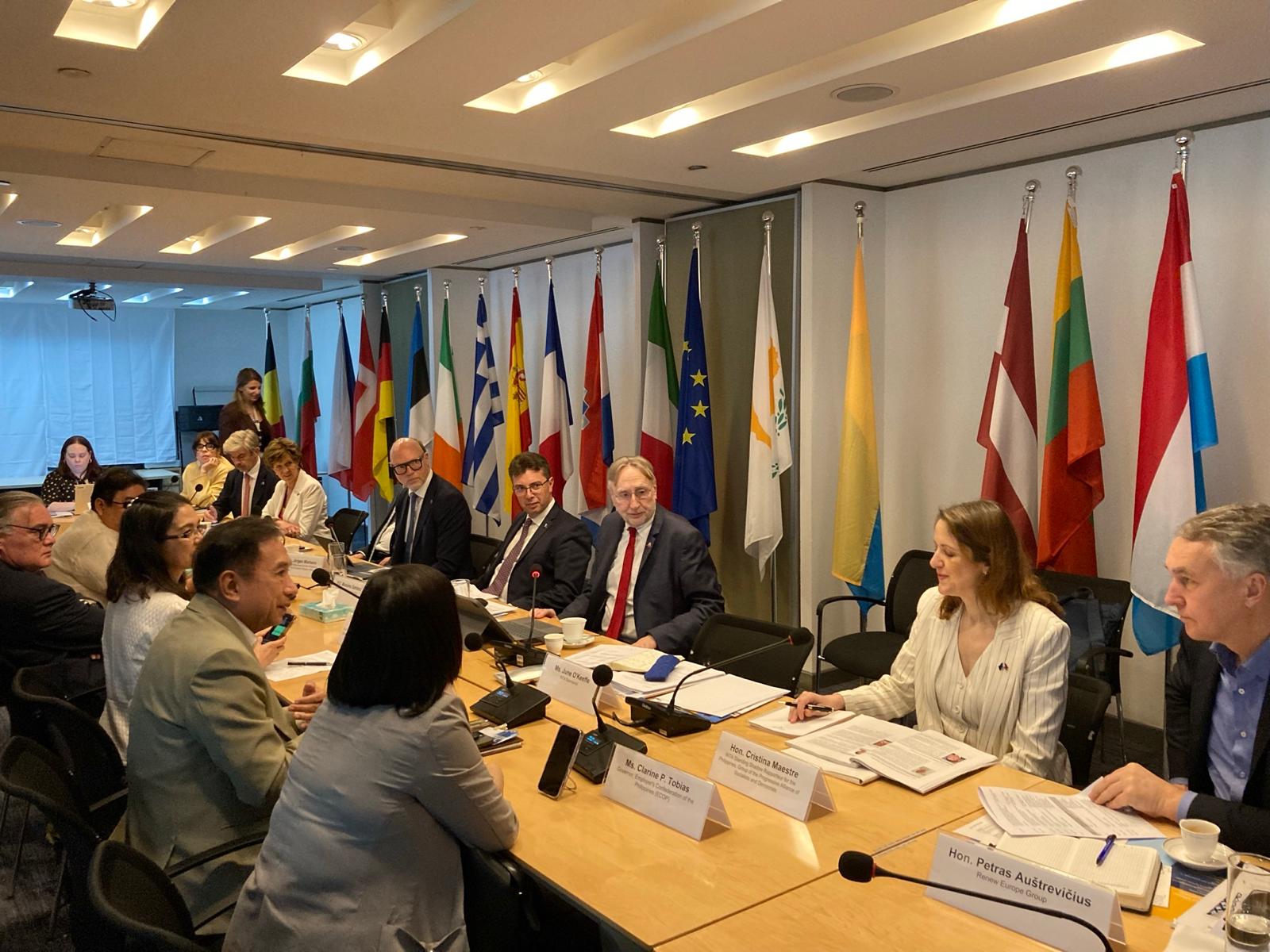 Maestre impulsa en Filipinas nuevas oportunidades comerciales para Castilla-La Mancha