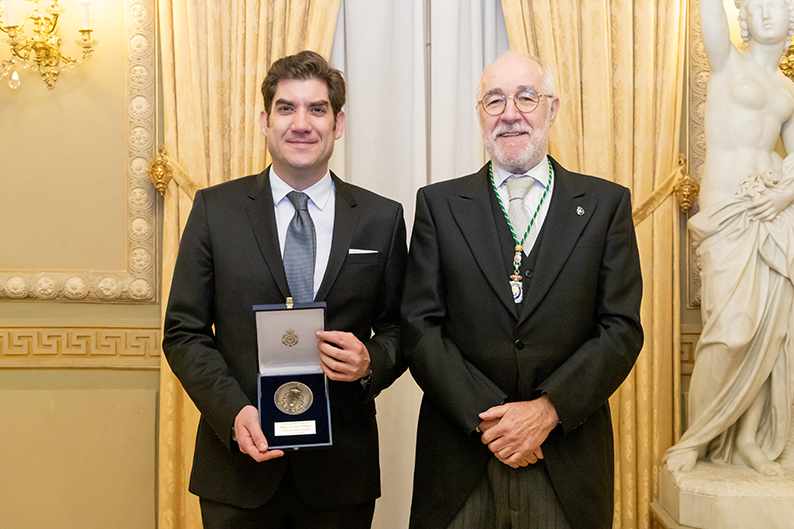 El tomellosero Manuel Fuentes recibe la prestigiosa Medalla Juan López de Peñalver de la Real Academia de Ingeniería 1 manuelfuentes