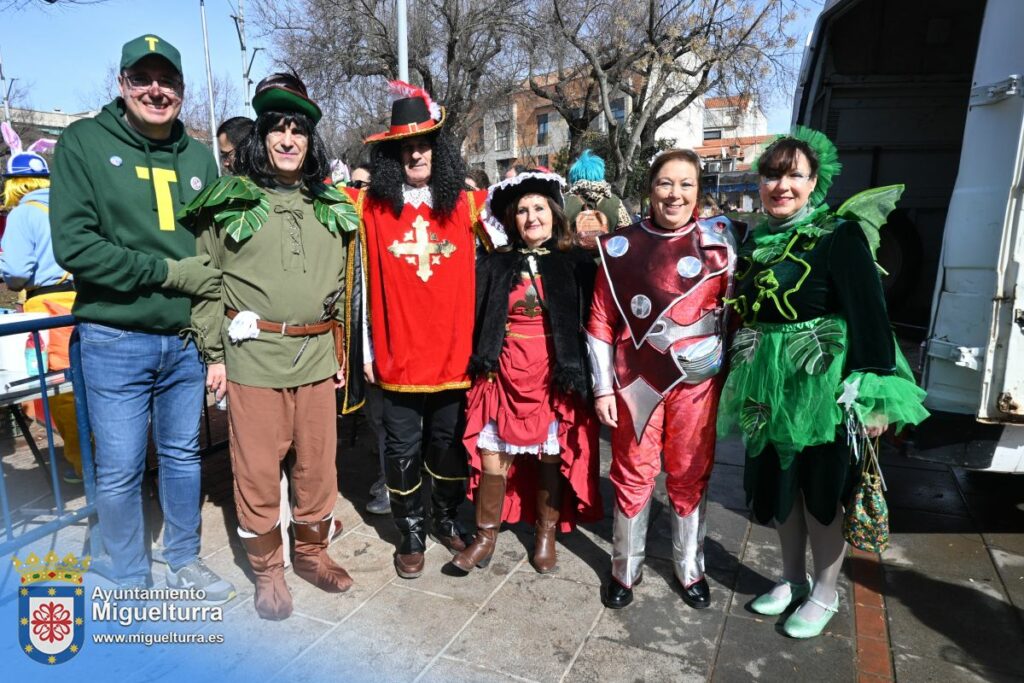 El primer domingo de Carnaval llena Miguelturra de sabor y tradición 4 miguelturra carnaval 8