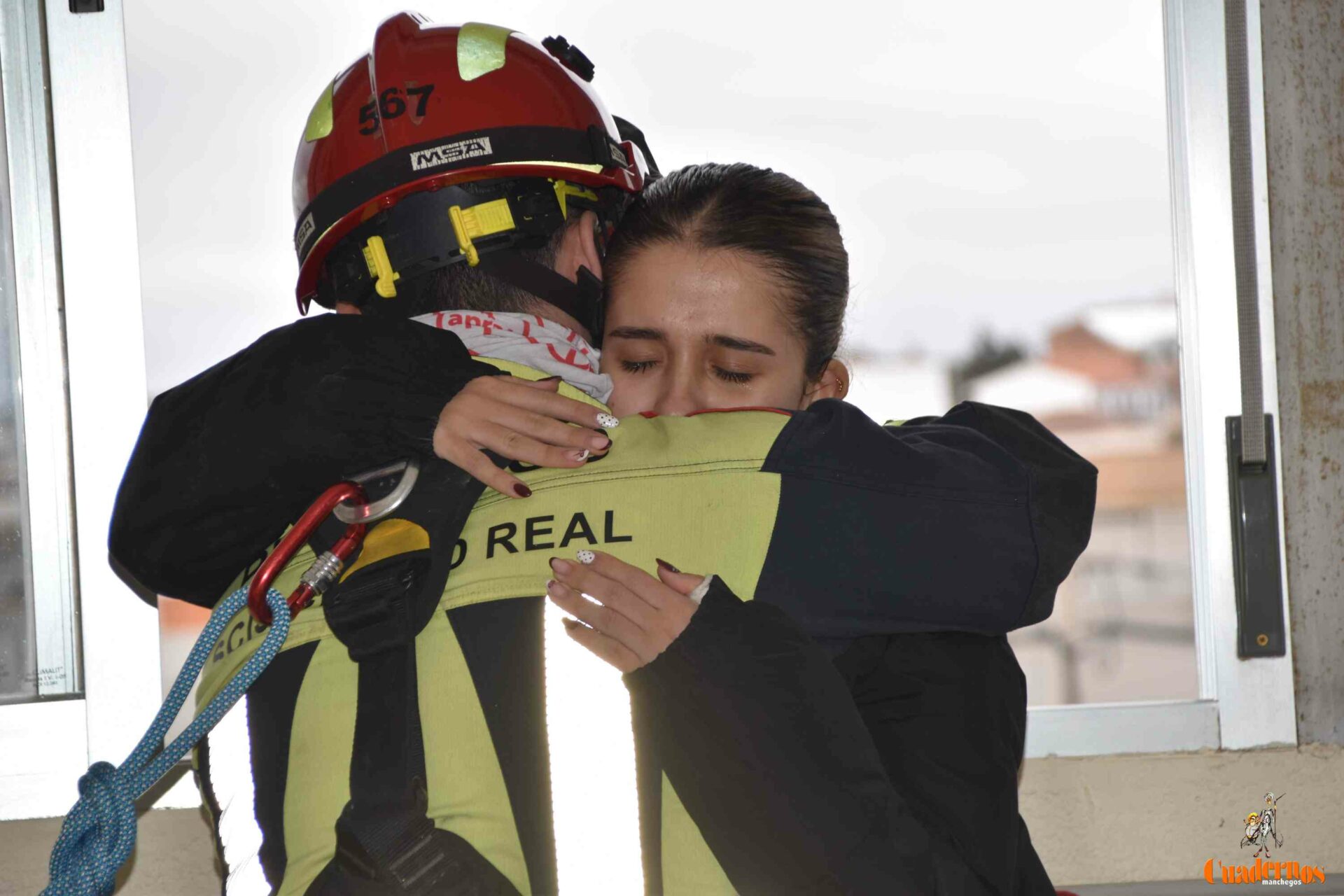 Necesito un abrazo, por IES Eladio Cabañero
