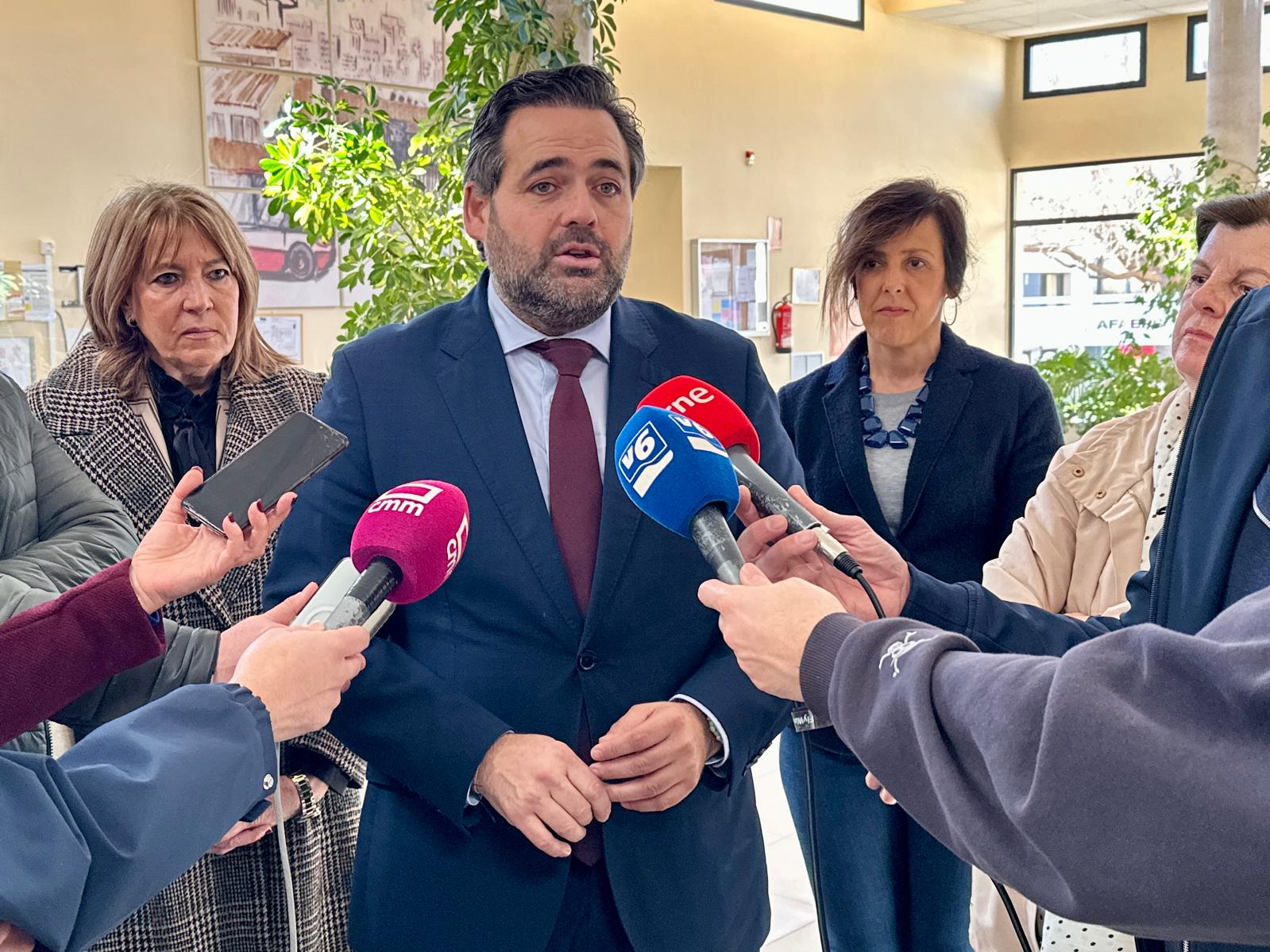 Núñez propone blindar por ley los conciertos sociales para garantizar estabilidad y seguridad a las entidades sociosanitarias de Castilla-La Mancha