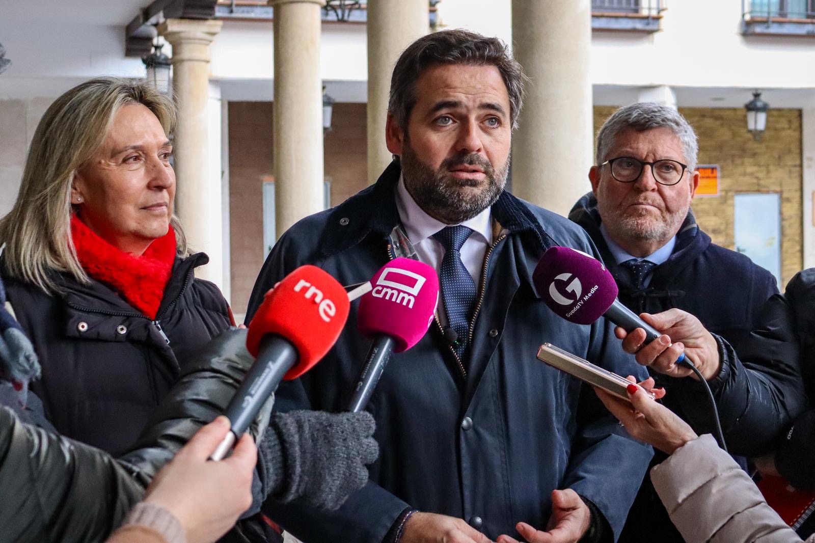 Núñez apuesta por una política ambiciosa en vivienda y propone la modificación de leyes y una verdadera rebaja impositiva que facilite el acceso al mercado