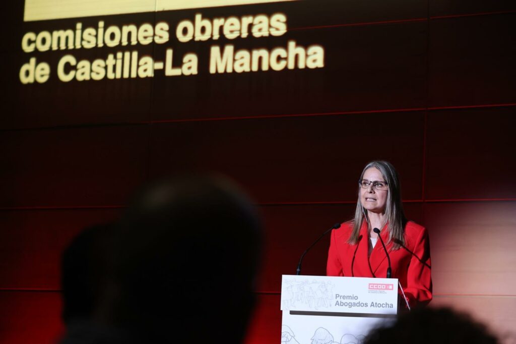 La UNRWA recoge el premio Abogados de Atocha recordando que “defender los derechos humanos es una obligación ante la injusticia” 2 premiosabogadosatocha 4