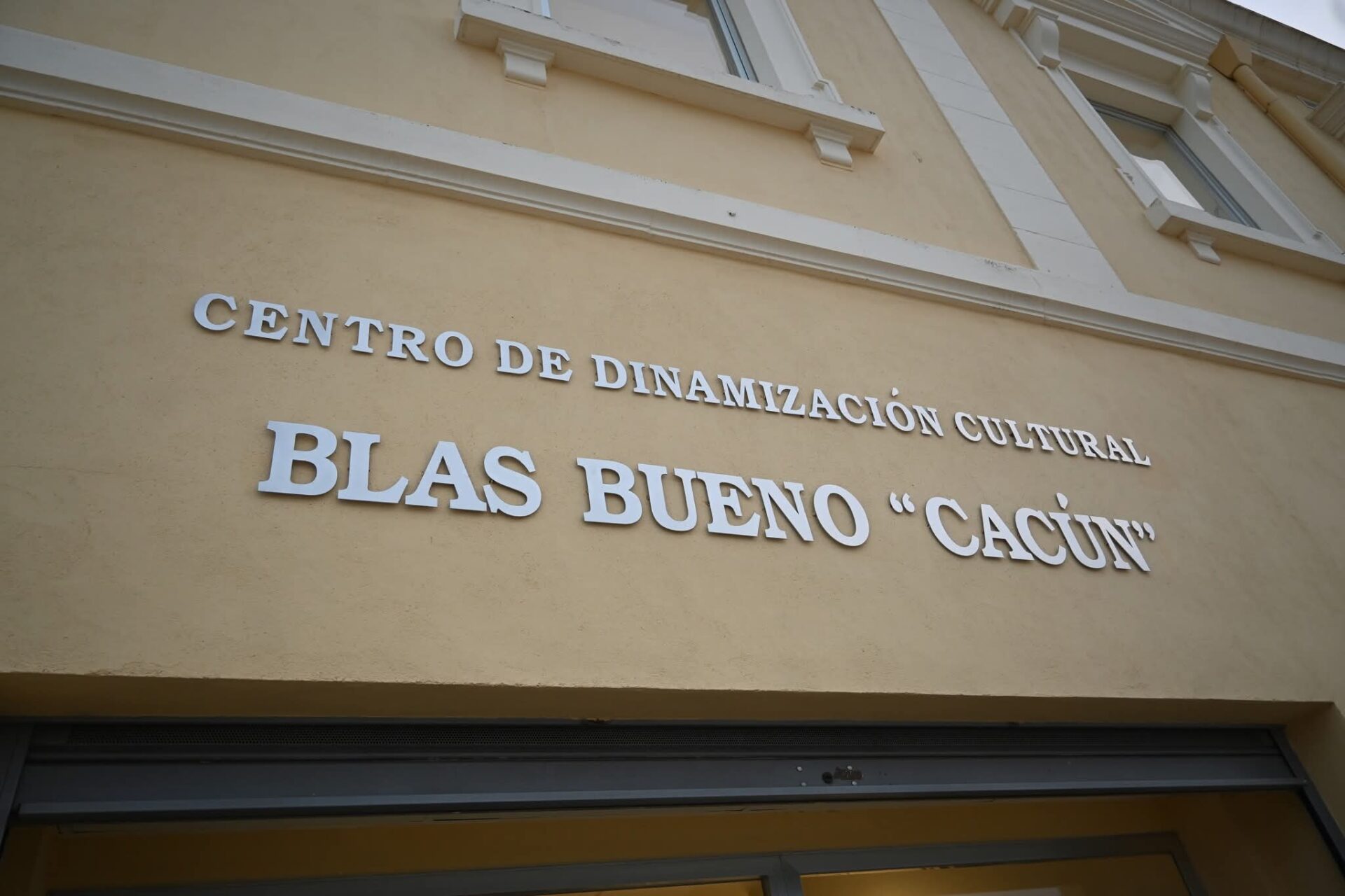 El PSOE de Socuéllamos denuncia la decisión de PP y Vox de trasladar la Policía Local al Centro Cultural Blas Bueno “Cacún”