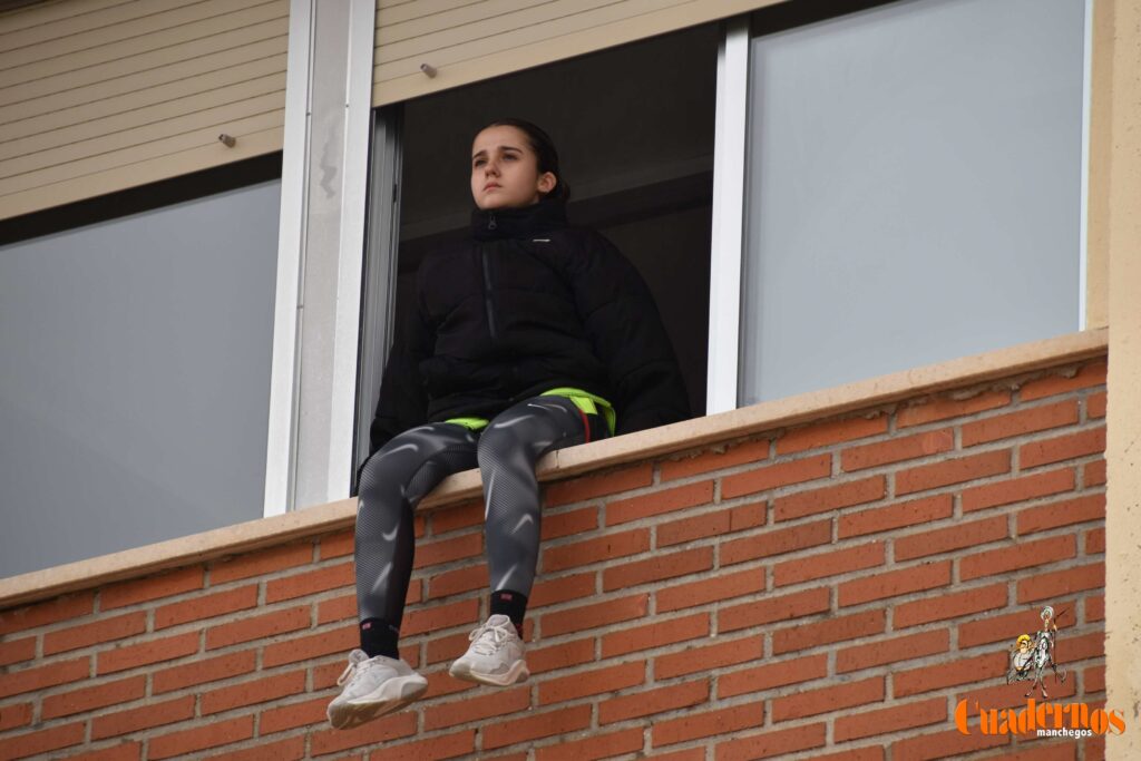 Un simulacro de suicidio juvenil en el IES Eladio Cabañero de Tomelloso para concienciar a la sociedad de la gravedad de este problema 34 simulacro suicidio eladio cabanero 22