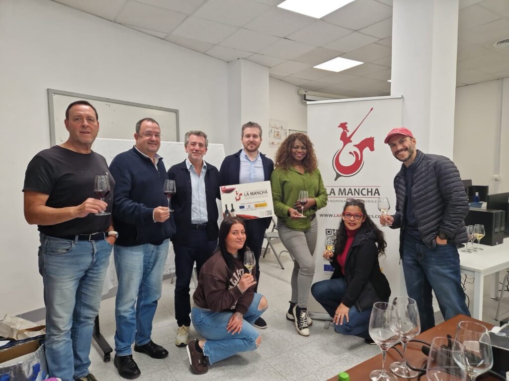 Los vinos de La Mancha intensifican su promoción en la Costa del Sol
