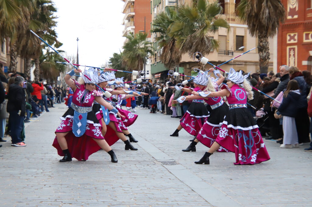 ‘Los Perchas’, de Mota del Cuervo, revalidan título en Manzanares con una impresionante recreación de ‘La Bella y la Bestia’ 1 ‘Los Perchas’, de Mota del Cuervo, revalidan título en Manzanares con una impresionante recreación de ‘La Bella y la Bestia’