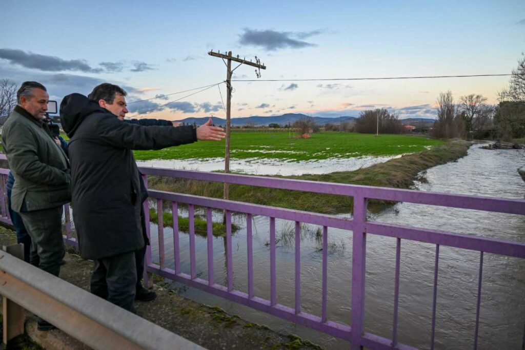 Valverde comprueba en Malagón los destrozos causados por el temporal en el centro de la Asociación Coraje y en varios puntos de la localidad 3 valverde malagon 3