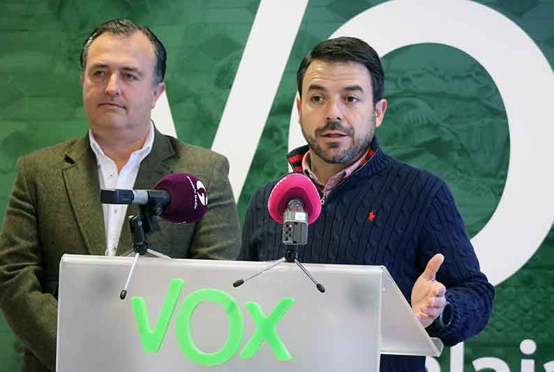 VOX denuncia los recortes en dependencia que castigan a los más vulnerables de la región