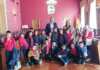 265 alumnos han participado en “Conoce tu Ayuntamiento”, una iniciativa que acerca la actividad municipal a los centros educativos de la localidad 265 alumnos han participado en “Conoce tu Ayuntamiento”, una iniciativa que acerca la actividad municipal a los centros educativos de la localidad