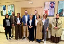 Carolina Agudo, Javier Navarro y Marimar Blanco protagonizan en Tomelloso un acto del PP marcado por la emoción, la cercanía y la memoria Carolina Agudo, Javier Navarro y Marimar Blanco protagonizan en Tomelloso un acto del PP marcado por la emoción, la cercanía y la memoria