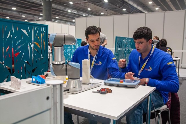 Alumnos del IES García Pavón de Tomelloso en la élite de la Formación Profesional