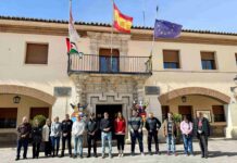 El Ayuntamiento de Villacañas guarda un minuto de silencio en recuerdo a las víctimas del 11M El Ayuntamiento de Villacañas guarda un minuto de silencio en recuerdo a las víctimas del 11M