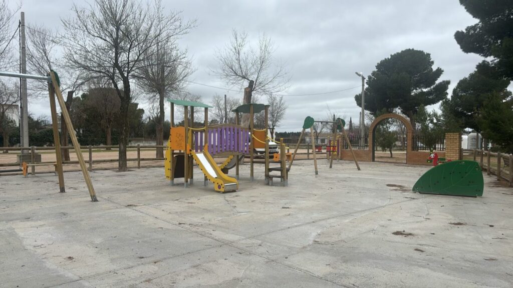 Cadisla renueva el parque infantil de Pinilla con un espacio inclusivo y moderno 1 cadisla renueva parque infantil pinilla