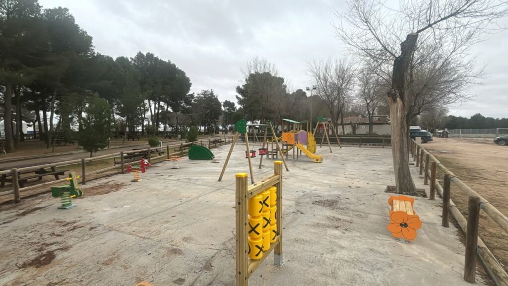 Cadisla renueva el parque infantil de Pinilla con un espacio inclusivo y moderno 2 cadisla renueva parque infantil pinilla 4