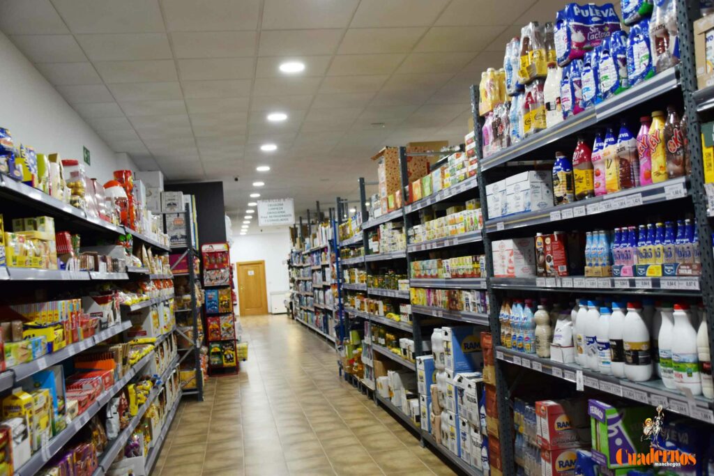 Cash Tomelloso abre una nueva etapa en la ciudad con más espacio, más comodidad y el mismo trato cercano de siempre 23 cash tomelloso abre nueva tienda 15