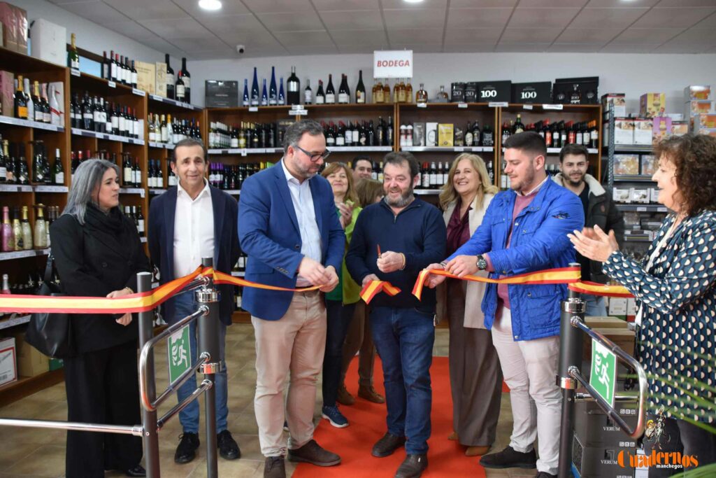 Cash Tomelloso abre una nueva etapa en la ciudad con más espacio, más comodidad y el mismo trato cercano de siempre 2 cash tomelloso abre nueva tienda 28