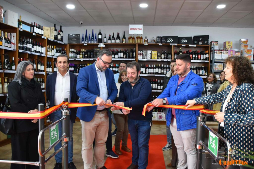 Cash Tomelloso abre una nueva etapa en la ciudad con más espacio, más comodidad y el mismo trato cercano de siempre 3 cash tomelloso abre nueva tienda 29