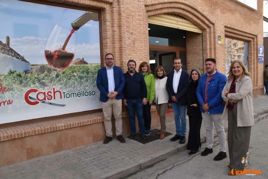 Cash Tomelloso abre una nueva etapa en la ciudad con más espacio, más comodidad y el mismo trato cercano de siempre 8 cash tomelloso abre nueva tienda 34