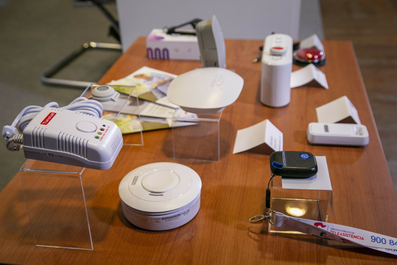 Castilla-La Mancha consolida el servicio público de teleasistencia como referente nacional y la mayor implantación y cobertura de toda España 2 Castilla-La Mancha consolida el servicio público de teleasistencia como referente nacional y la mayor implantación y cobertura de toda España