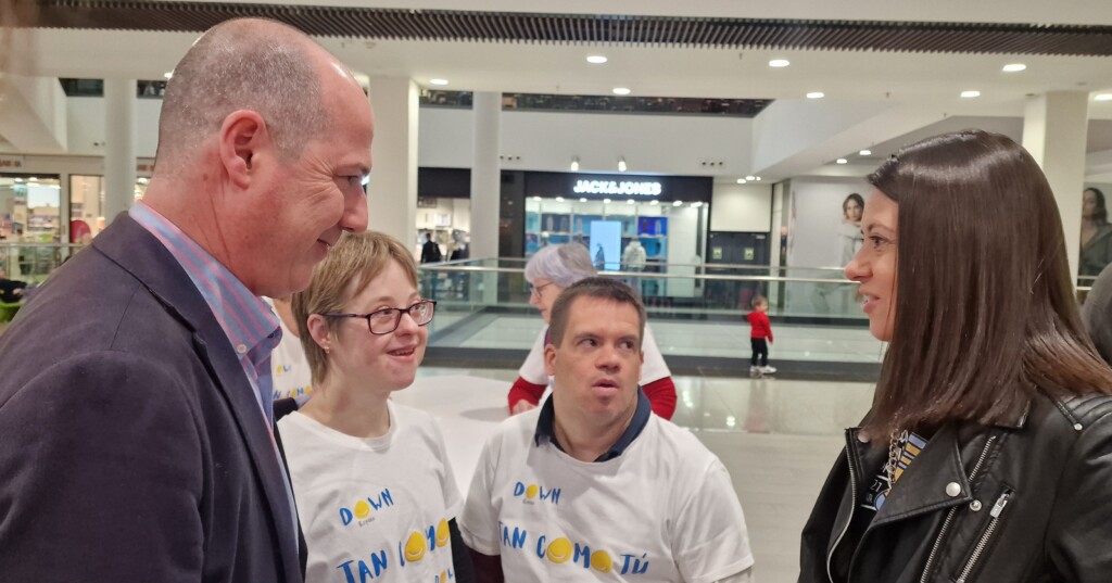 Castilla-La Mancha refuerza su apoyo a la red de entidades Down y reivindica una inclusión con participación, autonomía y comunidad 5 castilla la mancha refuerza su apoyo a la red de entidades down y reivindica una inclusion con participacion autonomia y comunidad 35a8ab1f