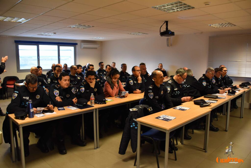 Tomelloso se convierte en referencia provincial con las nuevas Jornadas de Formación policial impulsadas por la Policía Nacional 5 cursopolicialocal 10