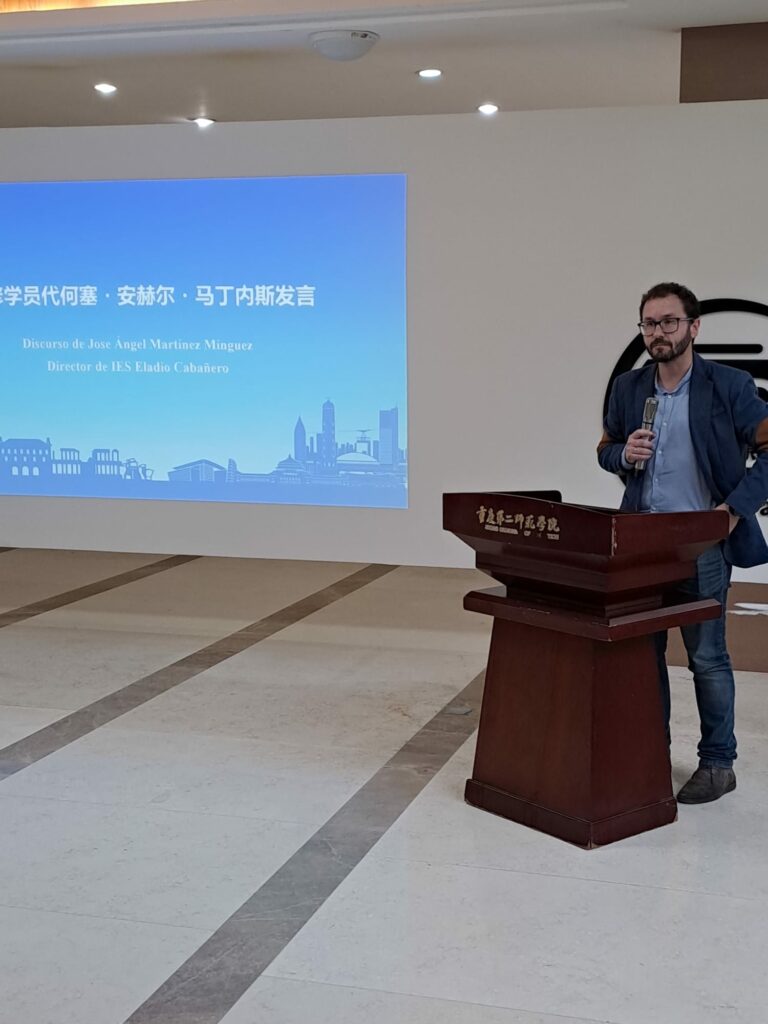 El IES Eladio Cabañero de Tomelloso gana proyección internacional con su participación en el Programa para Directivos Españoles en China 3 directivosespanoles china eladio cabanero 5