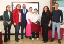 El Gobierno de Castilla-La Mancha apuesta por la formación en la cultura del vino a los futuros profesionales de hostelería El Gobierno de Castilla-La Mancha apuesta por la formación en la cultura del vino a los futuros profesionales de hostelería