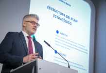 El Gobierno de García-Page diseña el Plan Estratégico del Dato 2025-2030 para hacer una Administración más inteligente, cercana y eficiente El Gobierno de García-Page diseña el Plan Estratégico del Dato 2025-2030 para hacer una Administración más inteligente, cercana y eficiente