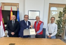 La Junta destina 98.500 euros a Cruz Roja para la financiación de actuaciones de urgencias y emergencias, un 62% más que en 2021 La Junta destina 98.500 euros a Cruz Roja para la financiación de actuaciones de urgencias y emergencias, un 62% más que en 2021