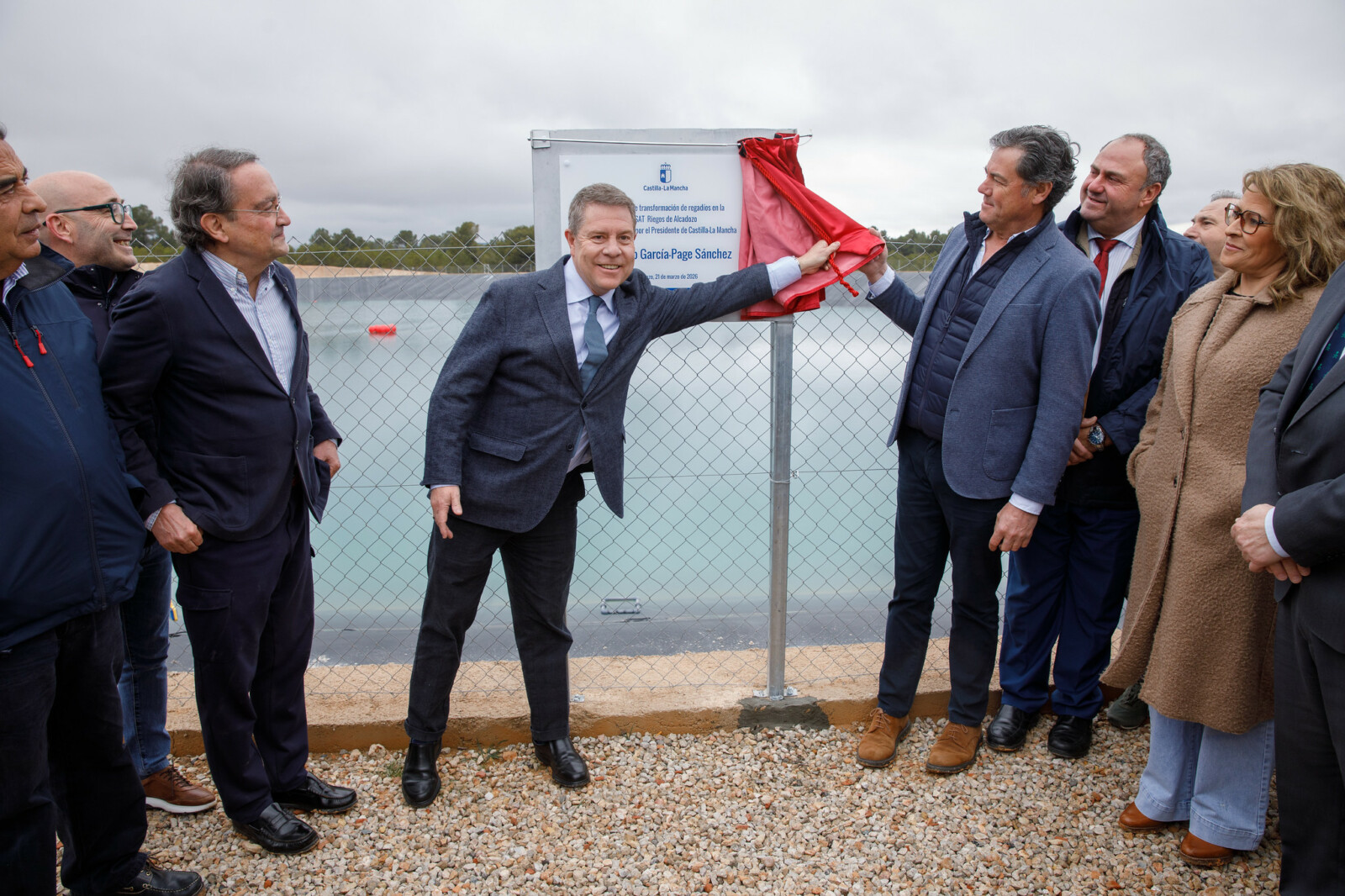 El Gobierno regional impulsa los regadíos del sureste de Albacete con dos nuevos proyectos de transformación que suponen 8,2 millones de inversión y 6,7 de ayuda pública 3 El Gobierno regional impulsa los regadíos del sureste de Albacete con dos nuevos proyectos de transformación que suponen 8,2 millones de inversión y 6,7 de ayuda pública