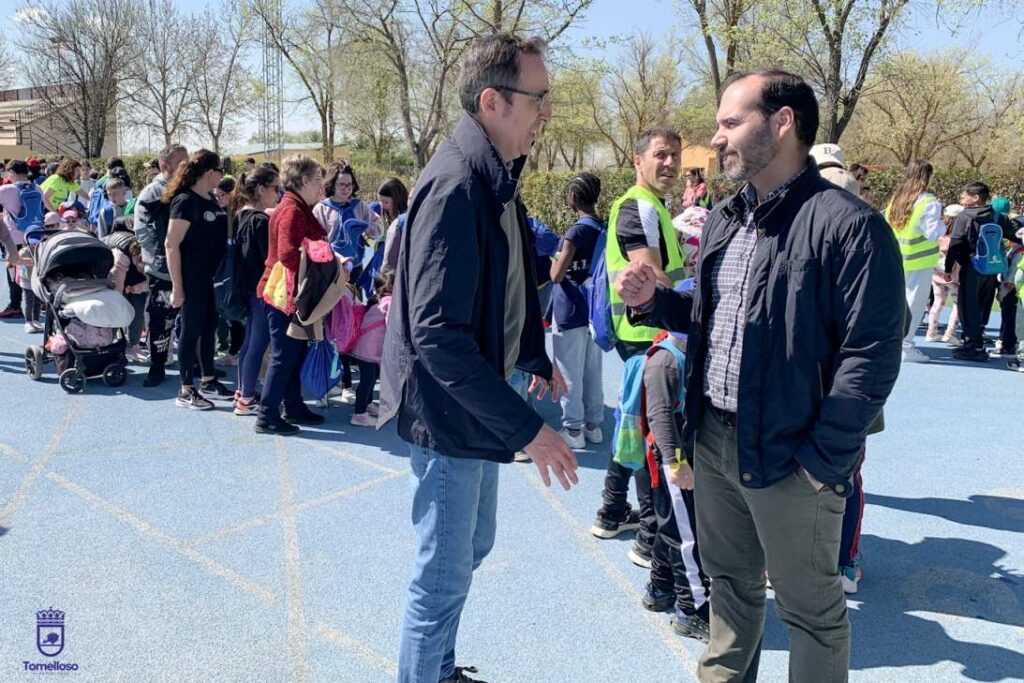 Los escolares del CEIP José María del Moral dan 7000 pasos por una vida saludable 4 escolares del moral 4