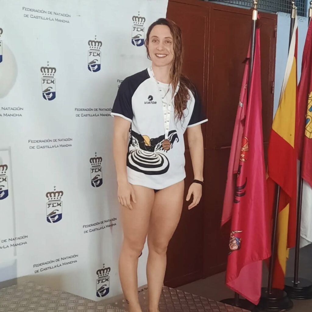 El C.D. Escuela de Nadadores de Tomelloso y Argamasilla brilla en el Regional de Fondo Máster 6 escuela nadadores tomelloso argamasilla brilla toledo 2