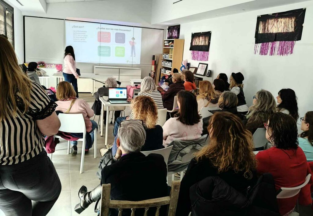 Veintisiete farmacias de Castilla-La Mancha imparten sesiones de educación sanitaria sobre problemas de salud de la mujer y evalúan cuál es su impacto 1 escuelas salud mujer 3