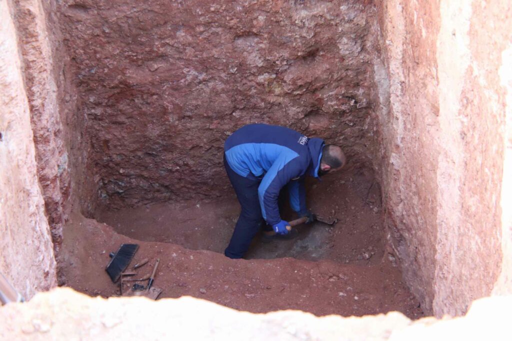 Finalizados los trabajos de exhumación en el cementerio de Manzanares 5 exhumaciones cementerio manzanares