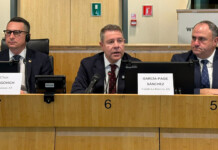 García-Page reivindica una mayor apuesta por la incorporación de jóvenes al sector agrario para “no perder lo hasta ahora invertido en agricultura” García-Page reivindica una mayor apuesta por la incorporación de jóvenes al sector agrario para “no perder lo hasta ahora invertido en agricultura”