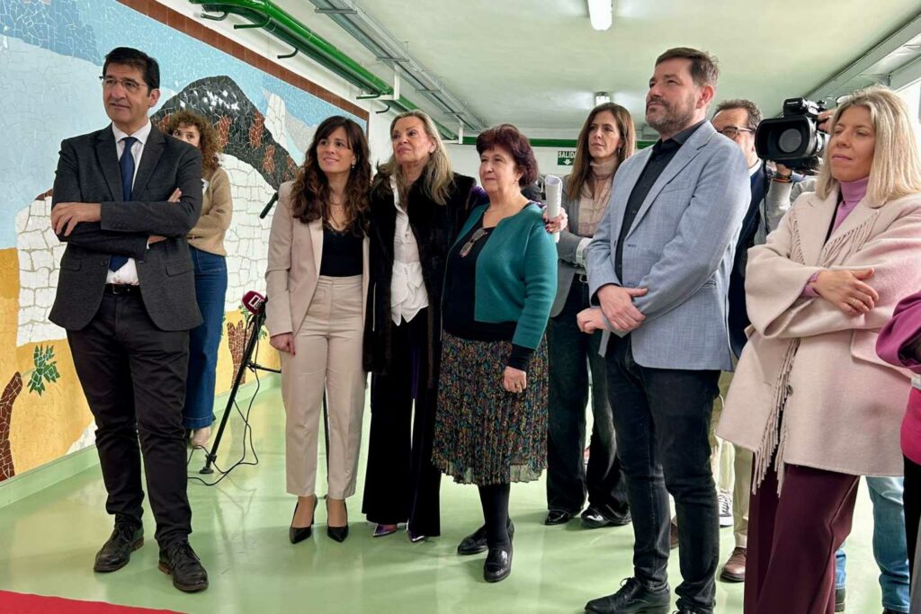 El Centro Penitenciario de Herrera de la Mancha reconoce a las mujeres pioneras en la institución con motivo del 8M 2 herreradelamancha8m 2