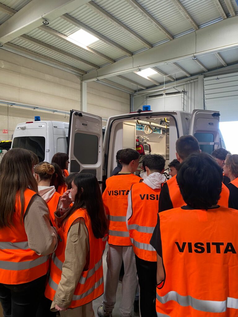 El IES Airén acerca a su alumnado al valor de la empresa familiar con una visita a TECNOVE 3 iesairen visita tecnove 4