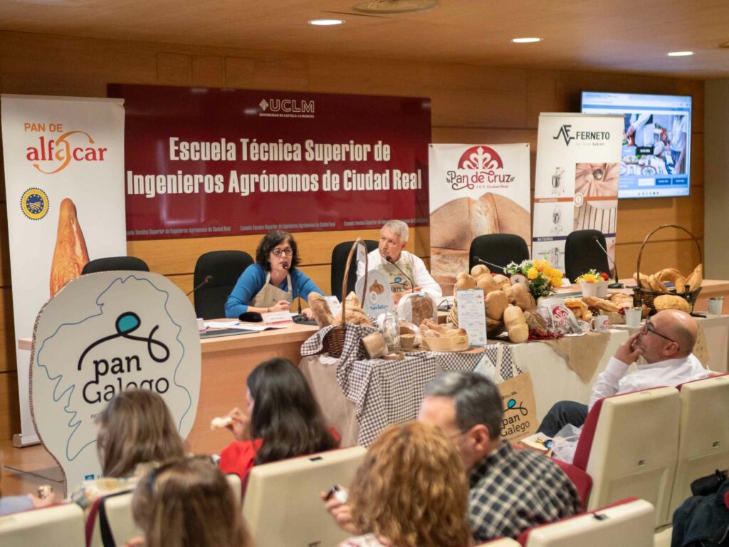 Afexppan clausura las II Jornadas de Panadería con un “éxito rotundo” en un evento de teoría y práctica 2 jornadaspanaderia 3