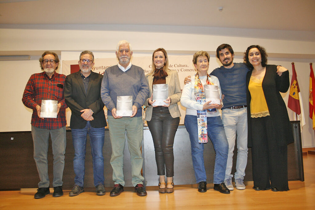 Juan Camacho presentó en Valdepeñas ‘Nada es silencio’, un puente poético entre la memoria y la vanguardia tecnológica. 3 juancamacho 3