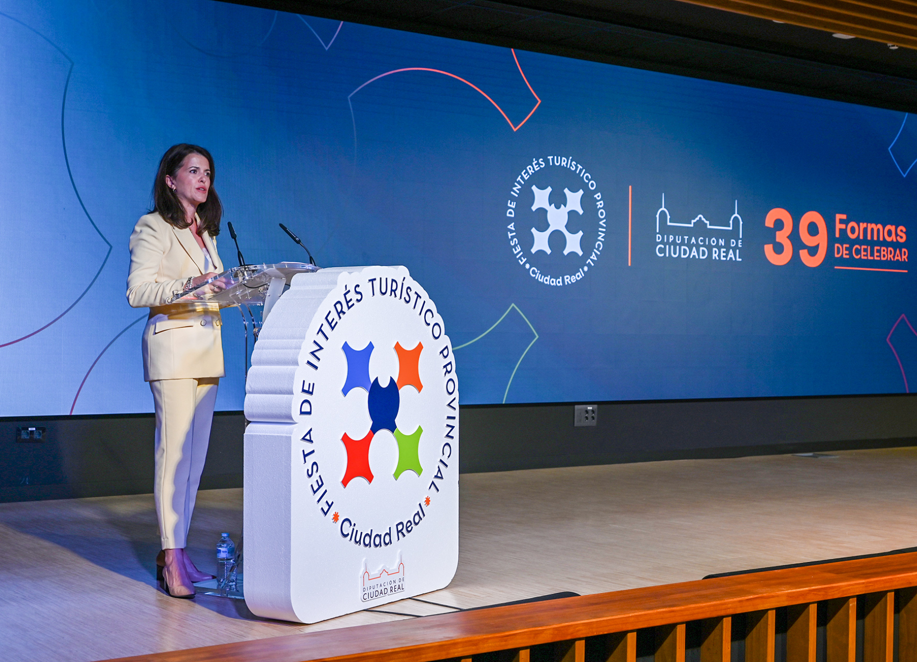 La Diputación de Ciudad Real promueve la declaración de 39 Fiestas de Interés Turístico Provincial en 34 municipios ciudadrealeños 2 La Diputación de Ciudad Real promueve la declaración de 39 Fiestas de Interés Turístico Provincial en 34 municipios ciudadrealeños