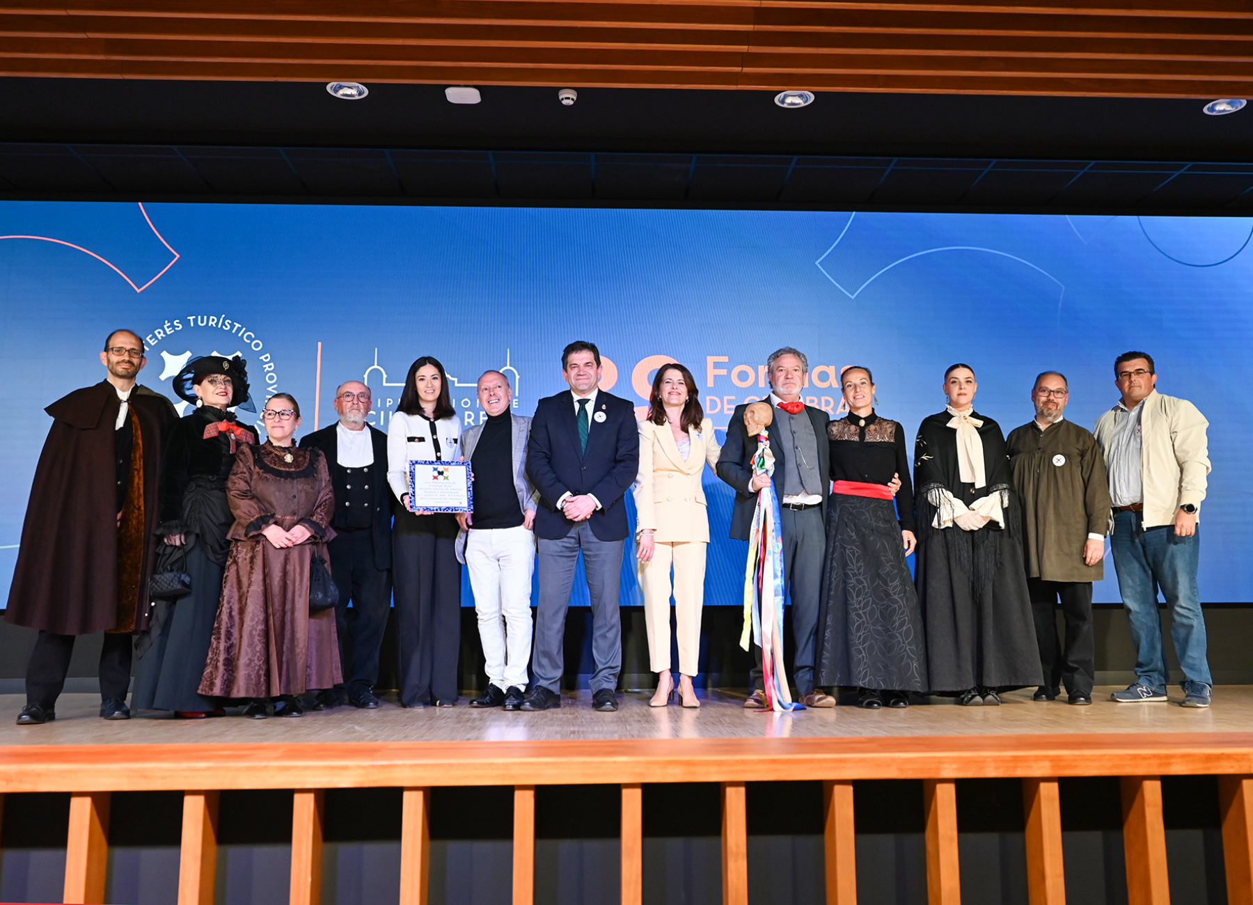 La Diputación de Ciudad Real promueve la declaración de 39 Fiestas de Interés Turístico Provincial en 34 municipios ciudadrealeños 3 La Diputación de Ciudad Real promueve la declaración de 39 Fiestas de Interés Turístico Provincial en 34 municipios ciudadrealeños