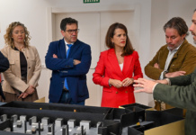 Los hermanos Garoz trasladan al Equipo de Gobierno de la Diputación de Ciudad Real los avances en la planificación del futuro Museo de la Caza y la Naturaleza MUCANA Los hermanos Garoz trasladan al Equipo de Gobierno de la Diputación los avances en la planificación del futuro Museo de la Caza y la Naturaleza MUCANA