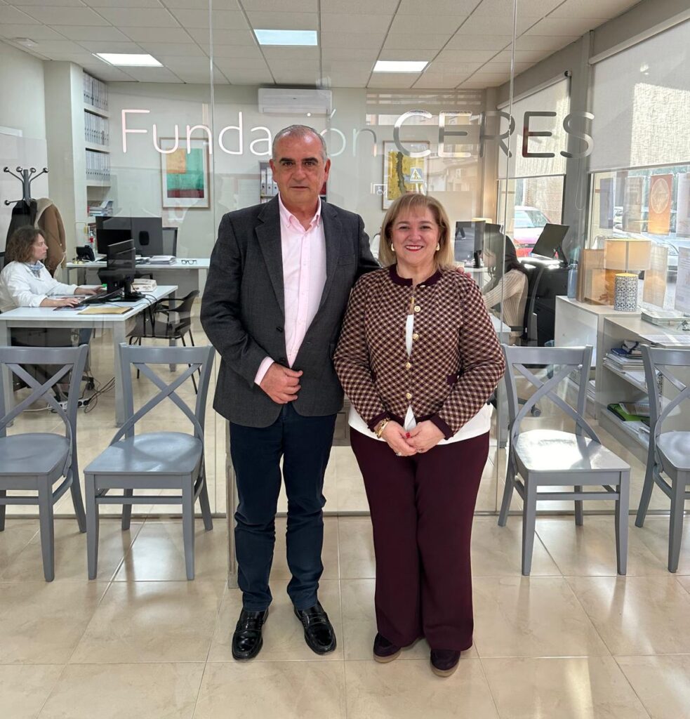 El presidente de UNAD, Luciano Poyato, visita los recursos de atención a las adicciones de Fundación CERES