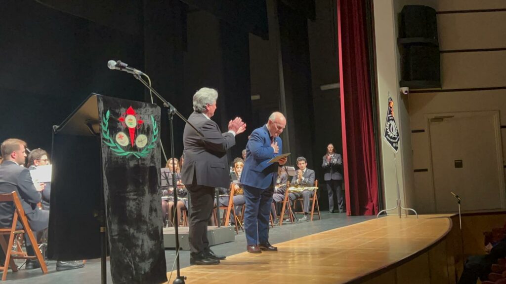Luis Perales emociona a Tomelloso con un pregón de Semana Santa cargado de fe, tradición y esperanza 4 luis perales pregon semana santa tomelloso 7