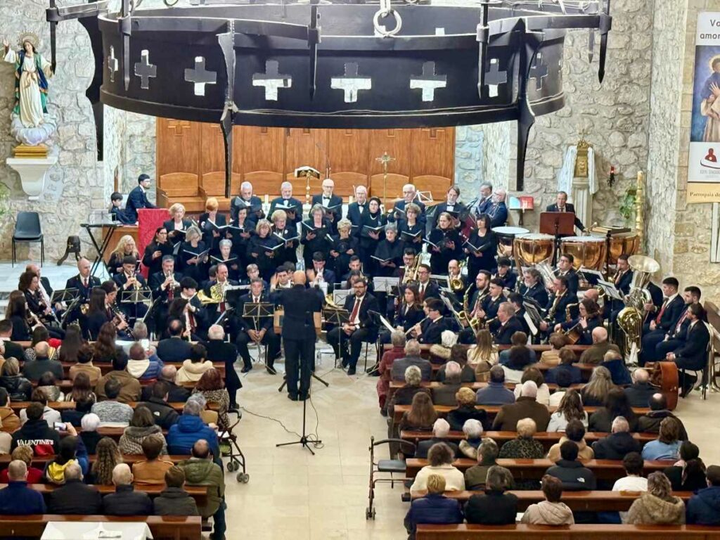 Magnífico concierto de música sacra a cargo de la Asociación Musical “Maestro Guerrero” 6 maestroguerrero 7