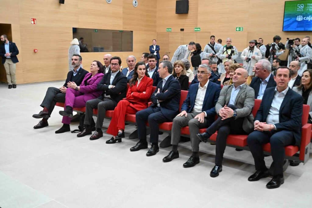 Su Majestad la Reina visitó la Estación Experimental Cajamar ‘Las Palmerillas’ en El Ejido 3 majestad la reina visita las palmerillas 7