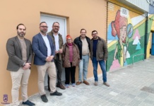 El Club Baloncesto Tomelloso ya tiene sede junto al pabellón San José Navarro entrega las llaves del espacio municipal cedido al Club Baloncesto Tomelloso junto al pabellón San José para su uso como sede
