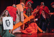 Argamasilla de Alba vivió una intensa tarde de teatro con la representación de “La Pasión de Cristo” Argamasilla de Alba vivió una intensa tarde de teatro con la representación de “La Pasión de Cristo”